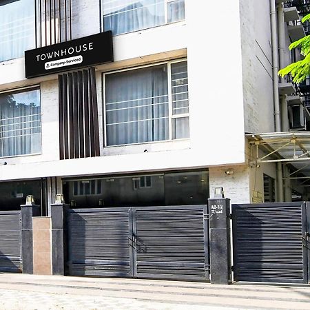 Super Townhouse New Town Formerly Krish Residency Calcutta  Esterno foto